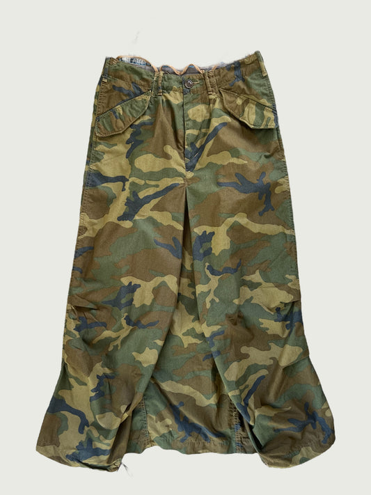 Vintage John Bull inverted pleated camo military skirt