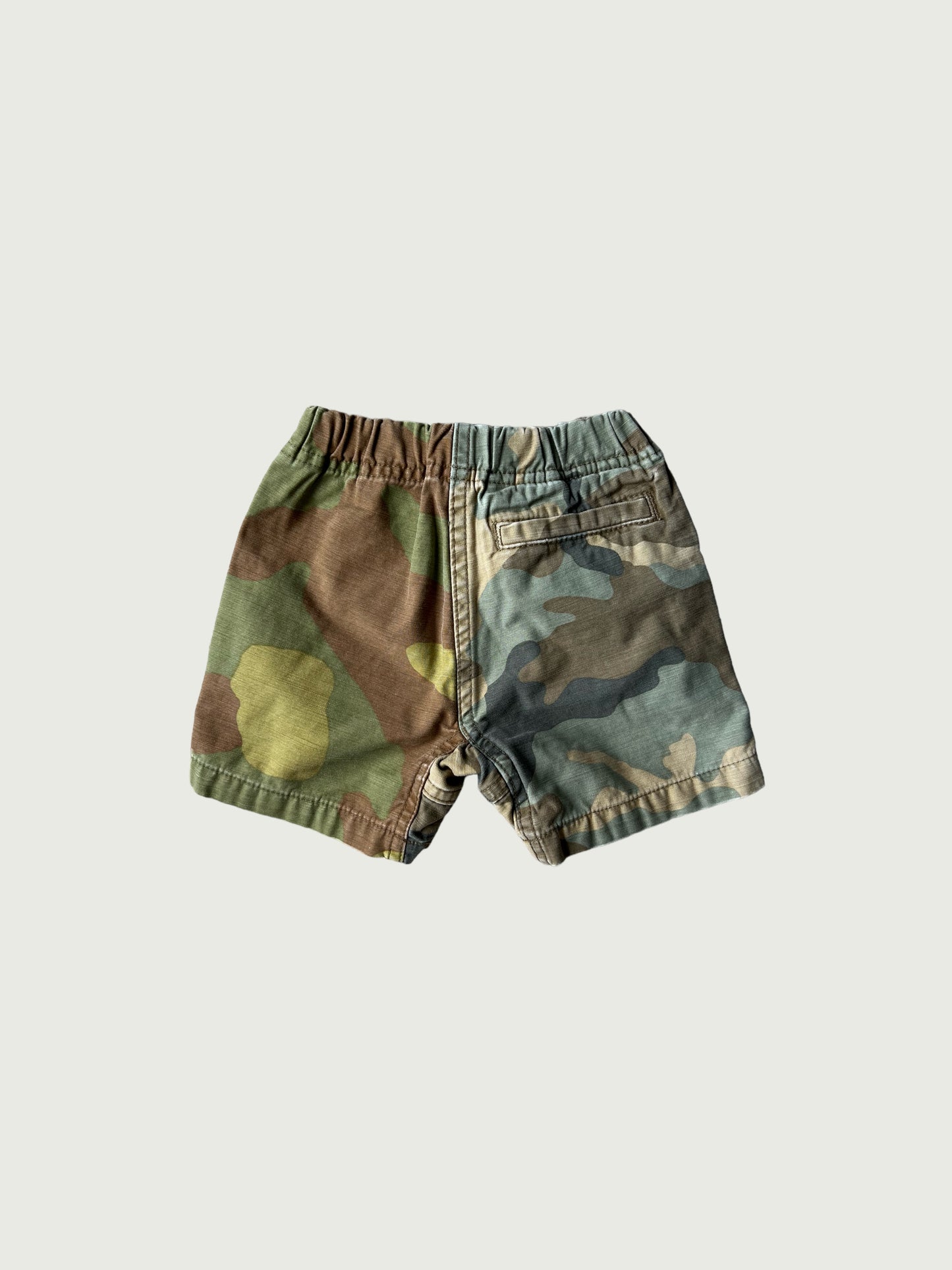 MIXED CAMO SHORT